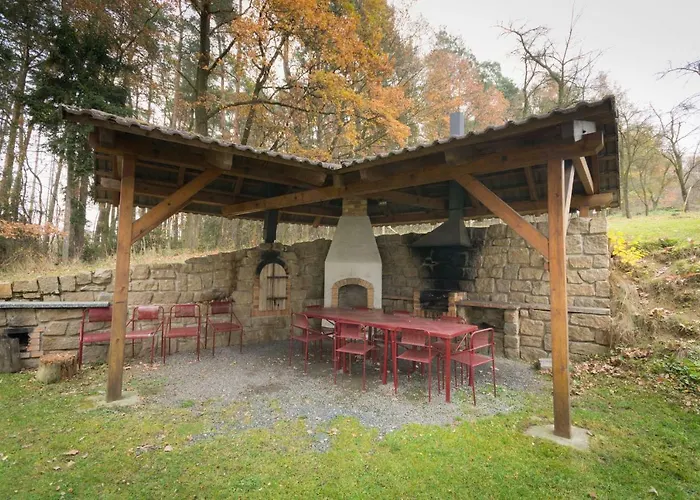 House 21 Nyaraló
